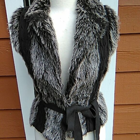 XOXO Faux Fur Sweater Vest - Picture 1 of 8